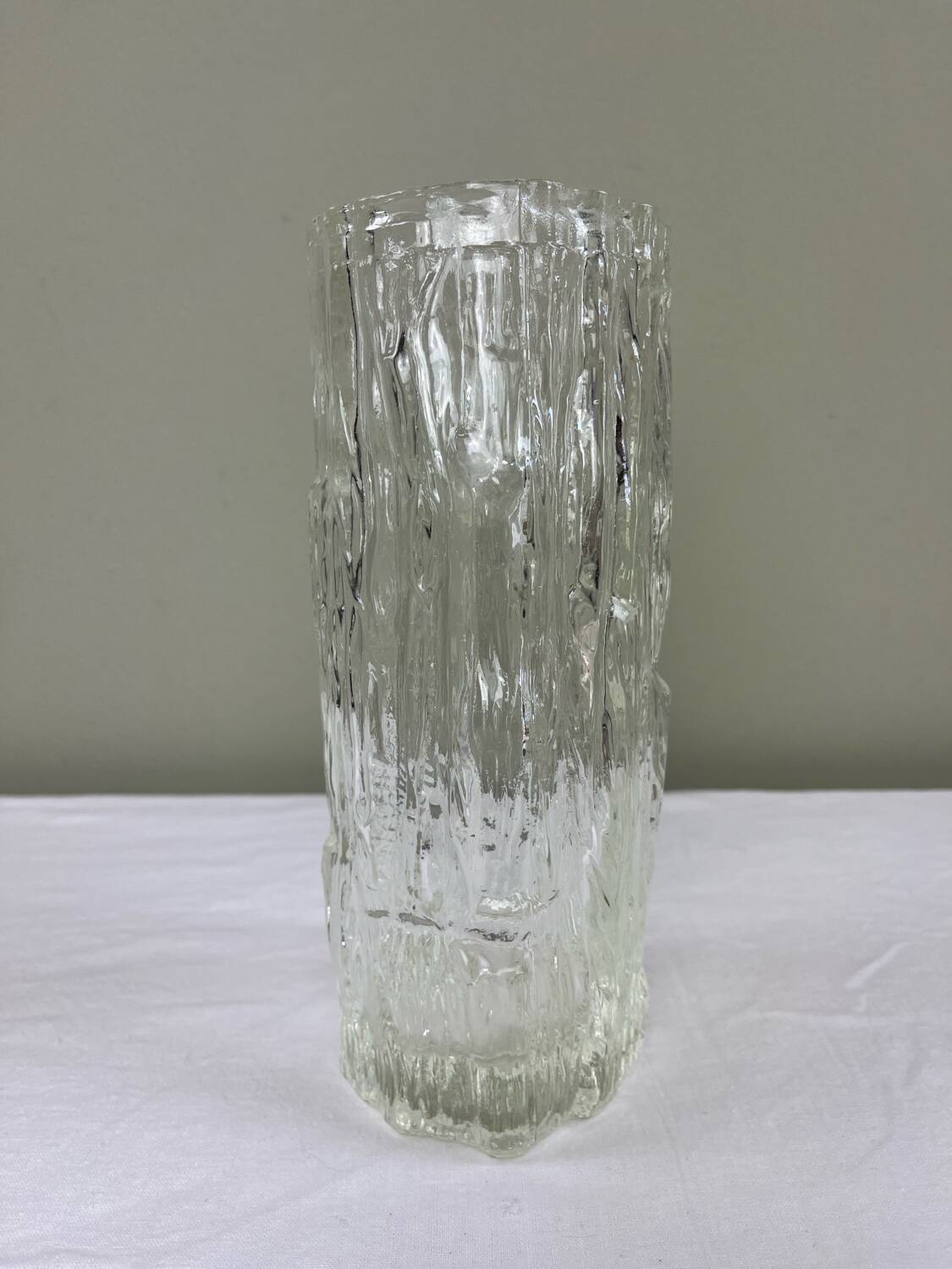 "Glass waterfall" vase