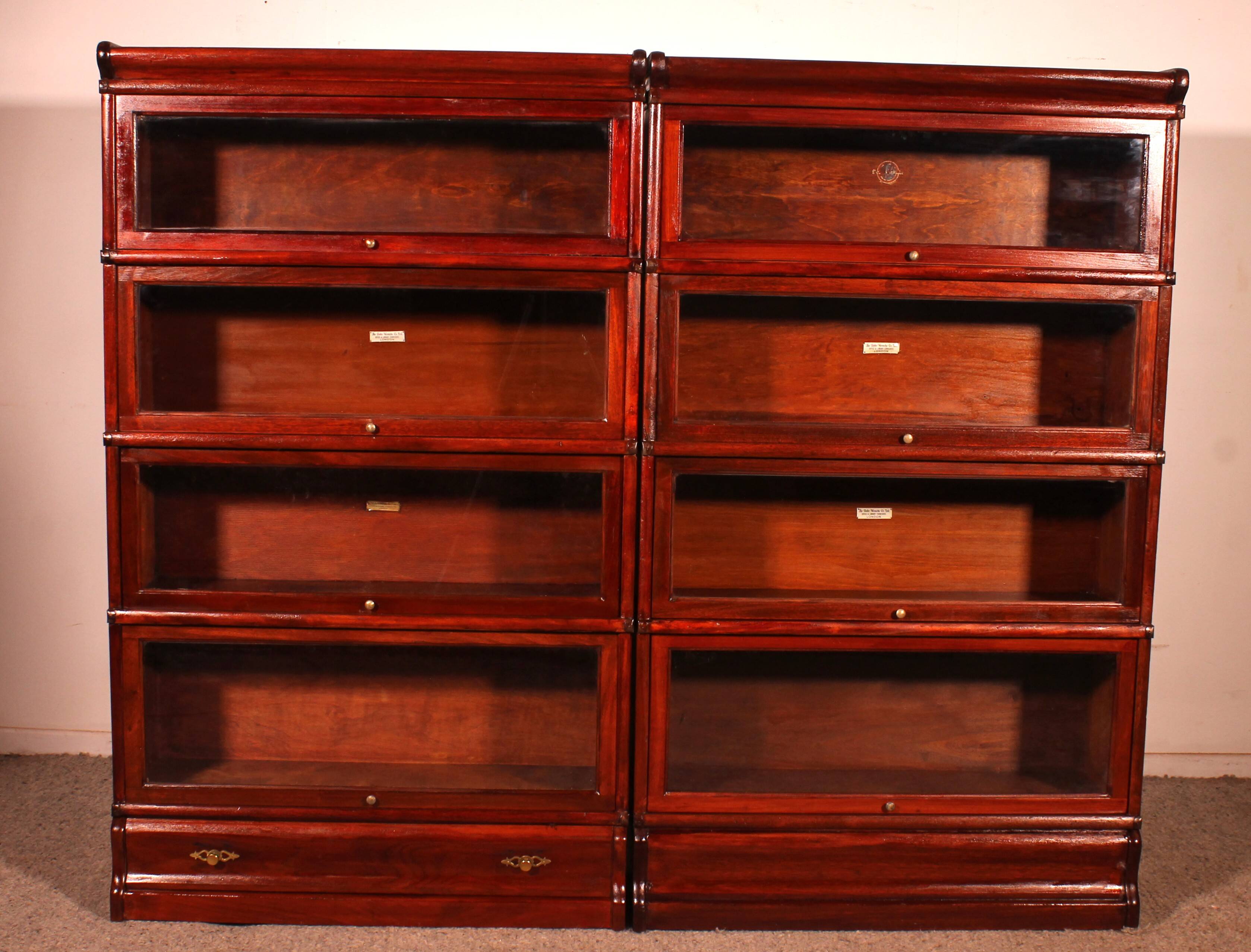Pair of Globe Wernicke mahogany bookcases circa 1900
