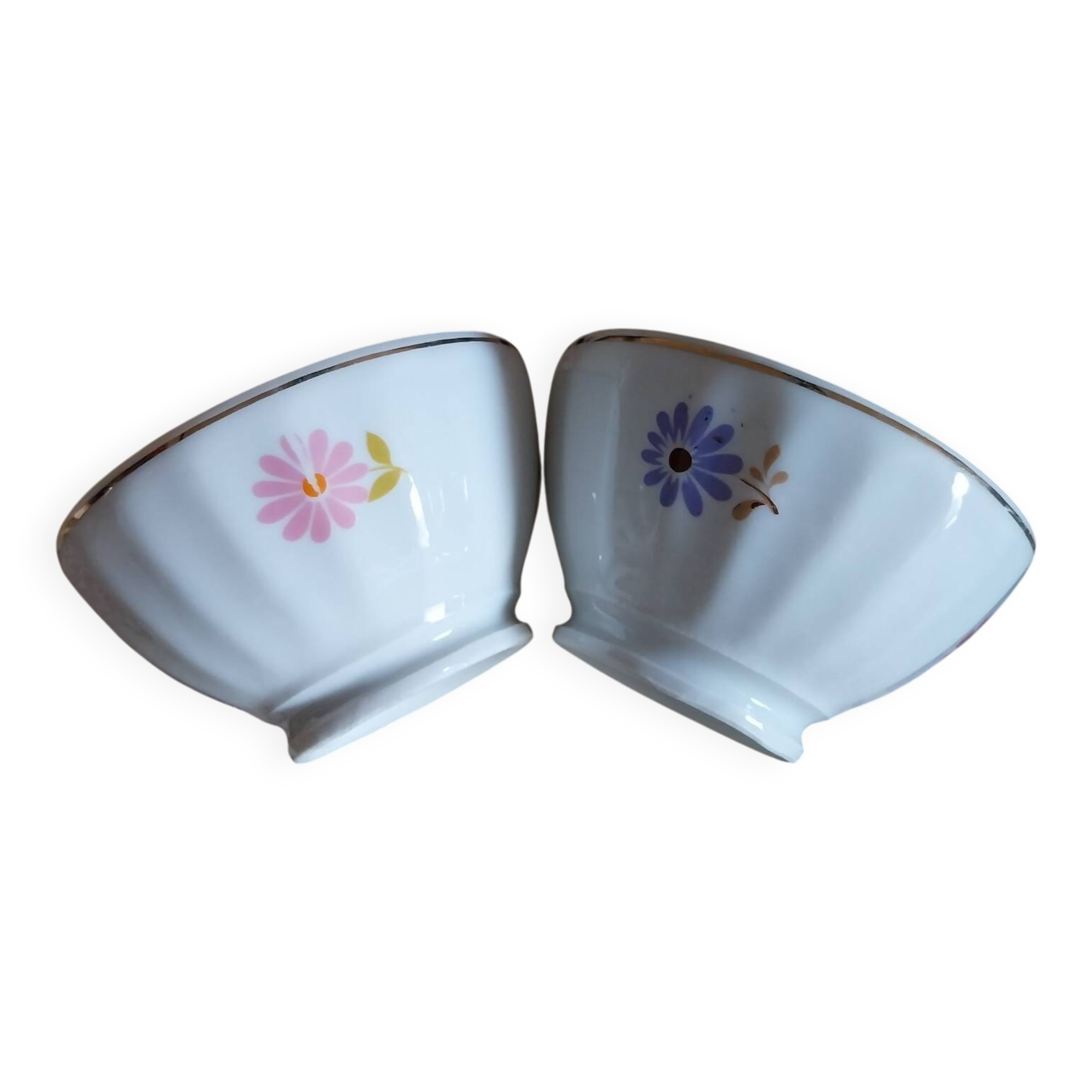 Vintage porcelain bowls