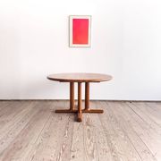 Table ronde extensible en teck de Dyrlund, Danemark