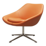 Open seat from Allermuir in Orange leather