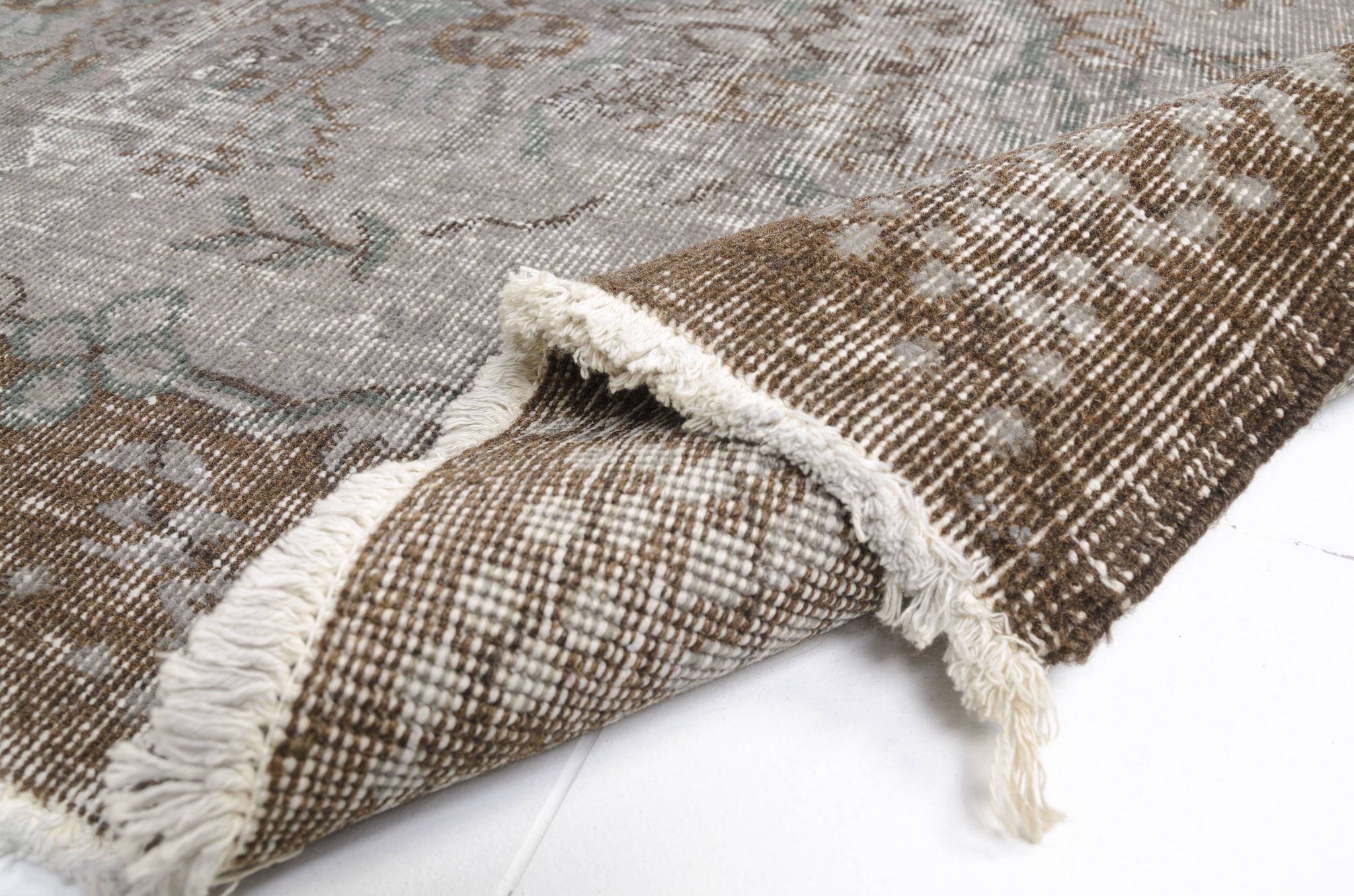 Tapis gris vintage
