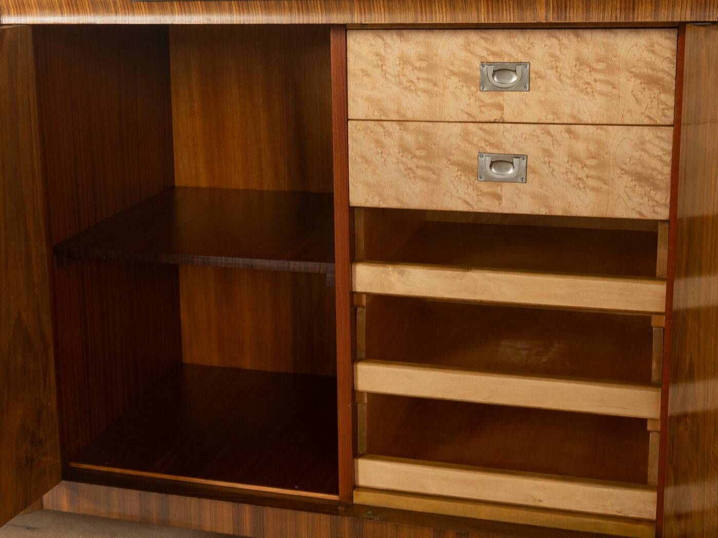 Buffet Art Déco unique des années 1930