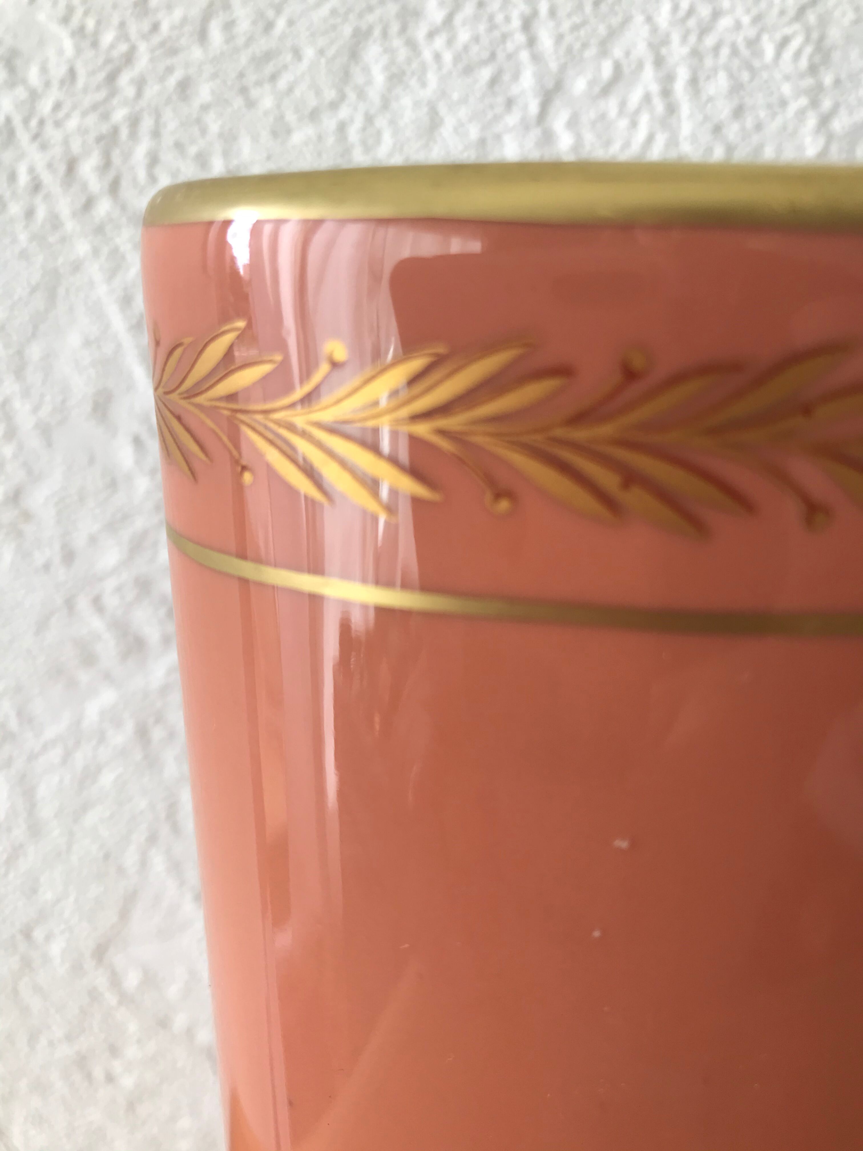 Limoges Artoria porcelain vase
