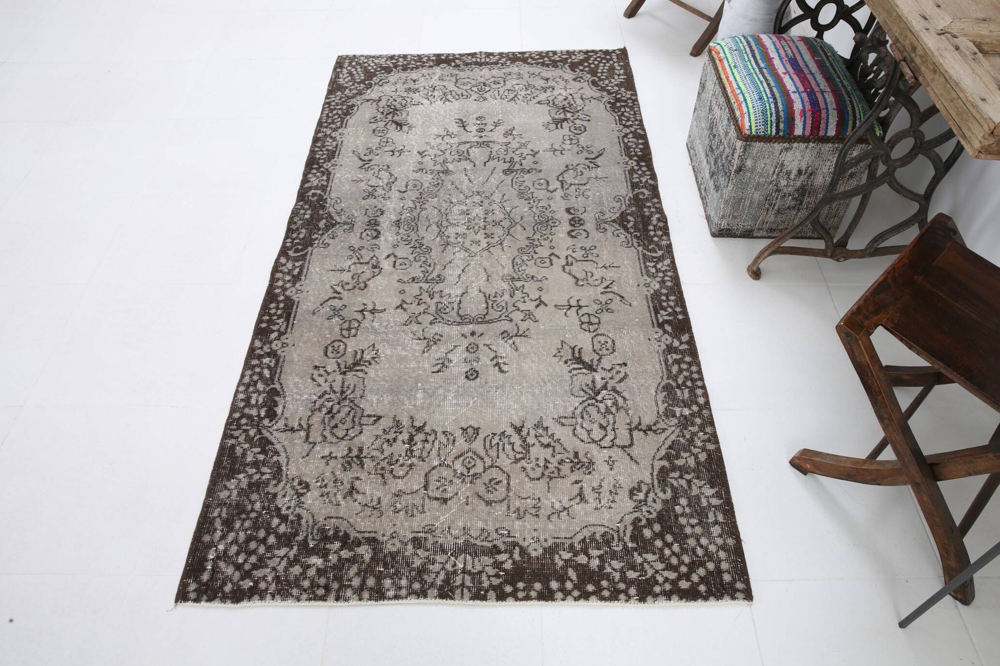 4x7 Rug For Office Oriental Classic Vintage Area Rug, 112x208Cm SK 2672