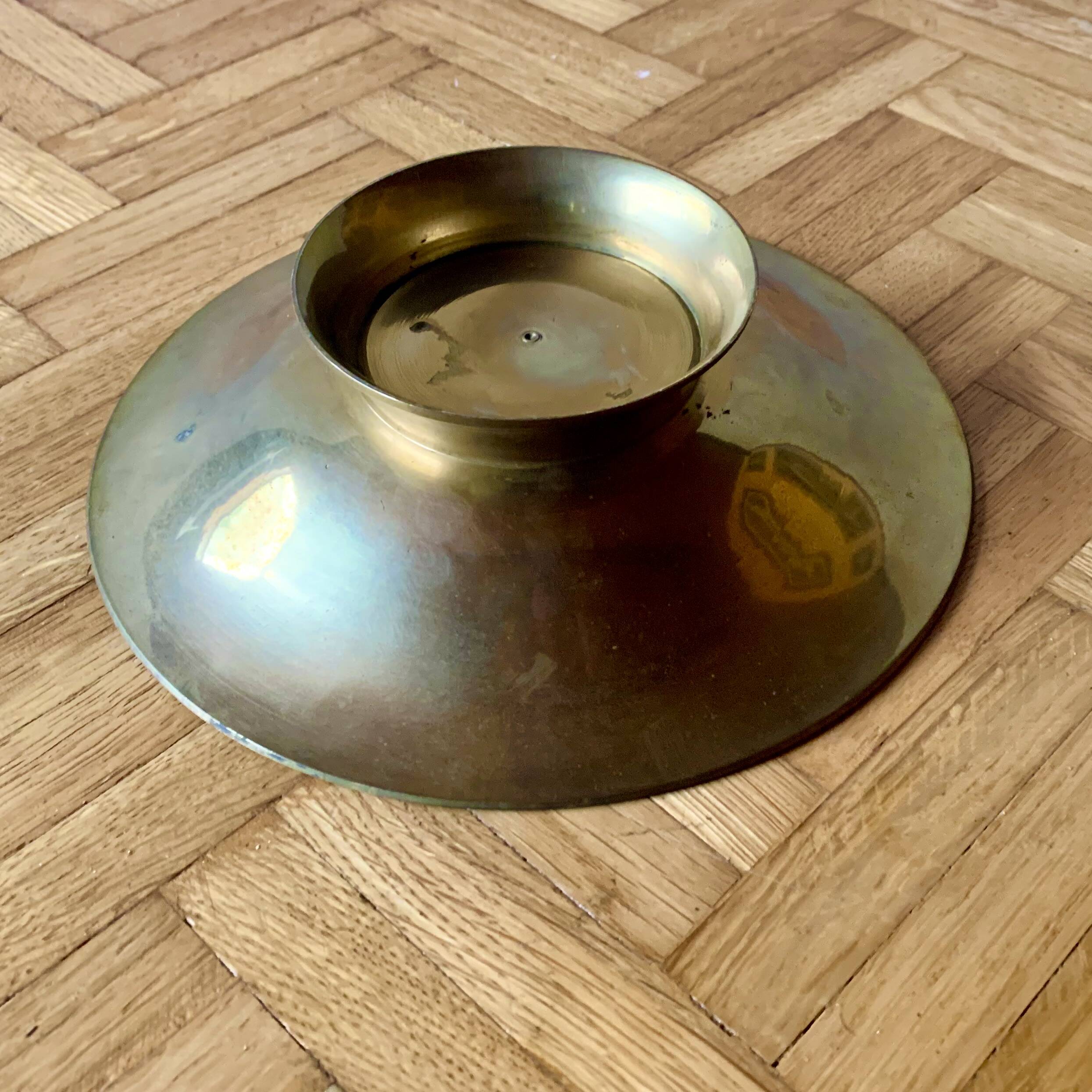 Cup on base in cloisonné brass