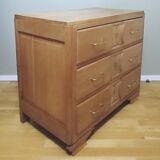 Oak chest of drawers