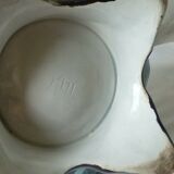 POT COVER IN SLURRY ART NOUVEAU ERA