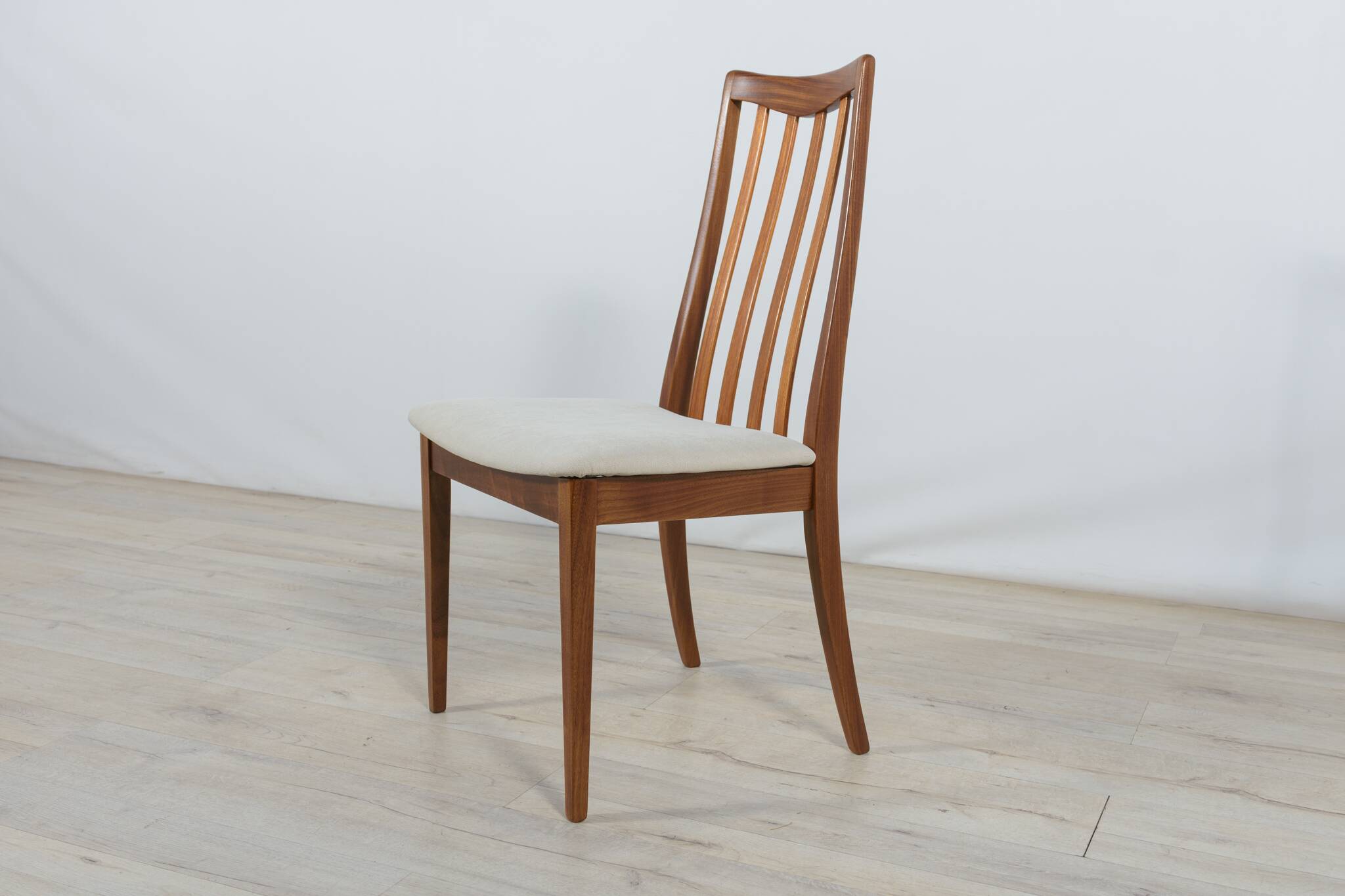 Mid-century teak and fabric dining chairs by Leslie Dandy for G-Plan, 1960s, set of 8