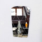 Free-form engraved mirror, 33x53 cm