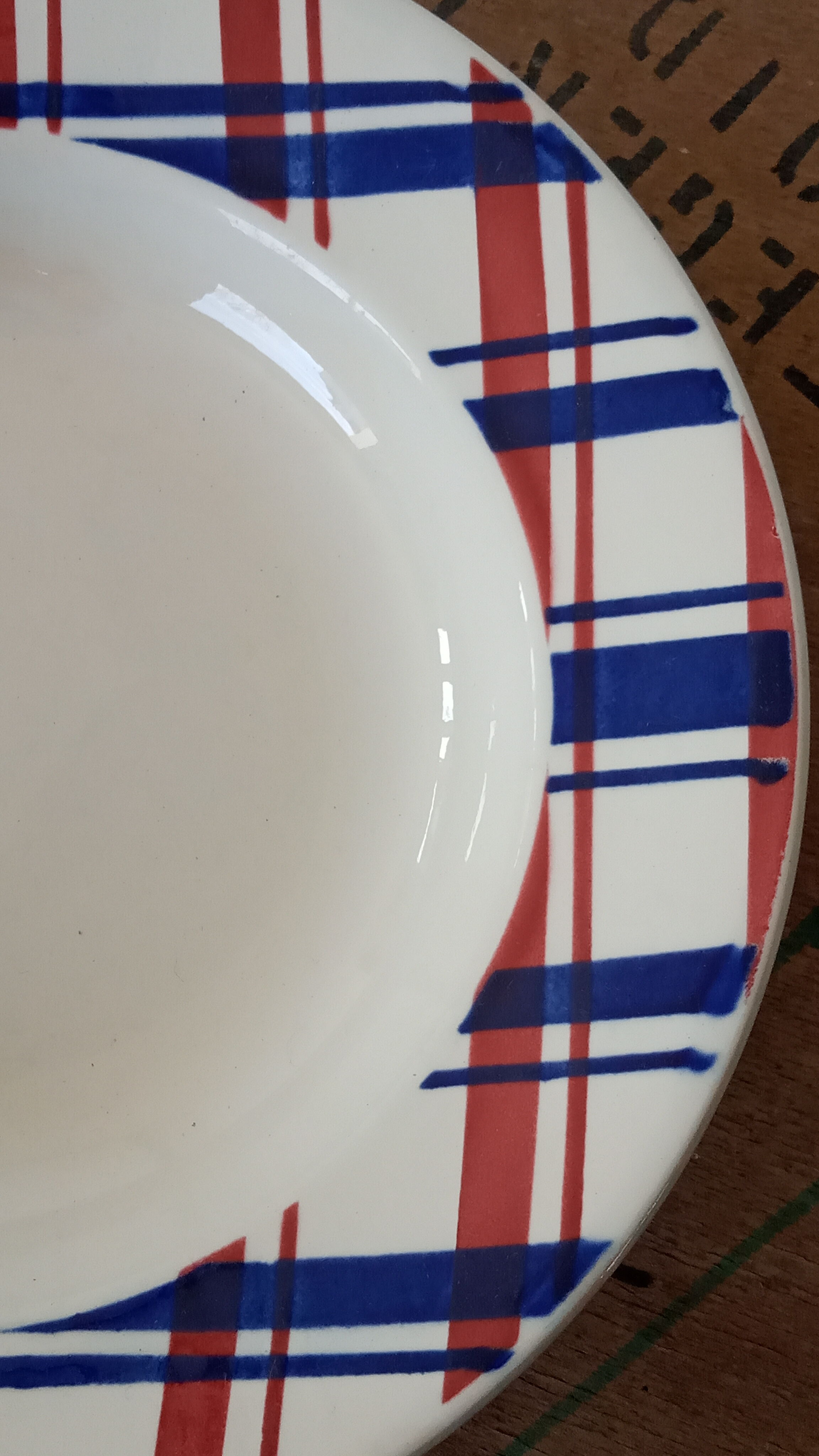 Lot d'assiettes de Digoin Sarreguemines