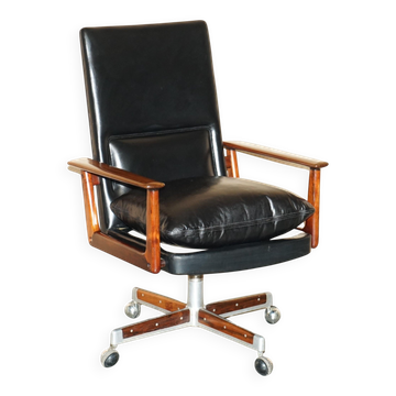 Fauteuil de bureau Executive modèle 419 Arne Vodder pour Sibast en bois dur et cuir