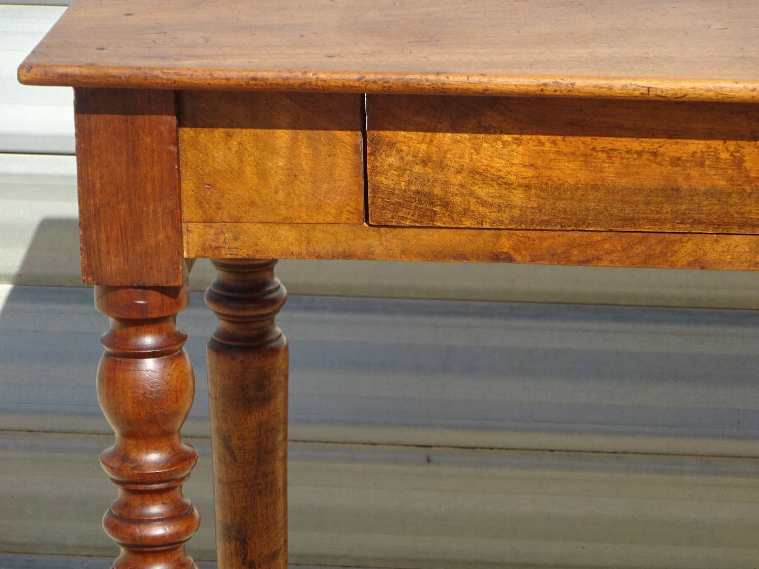 Vintage desk in solid walnut