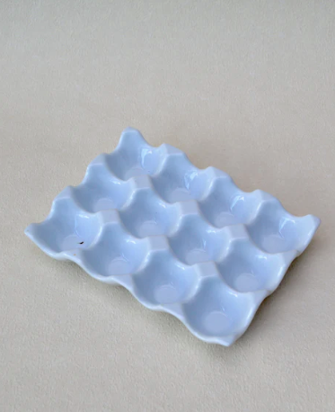 Ceramic egg tray
