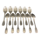 12 petites cuillères en métal argenté modèle filet de style Louis XV