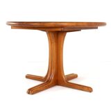 Round Danish 1x extendable teak dining table 'Kalundborg'