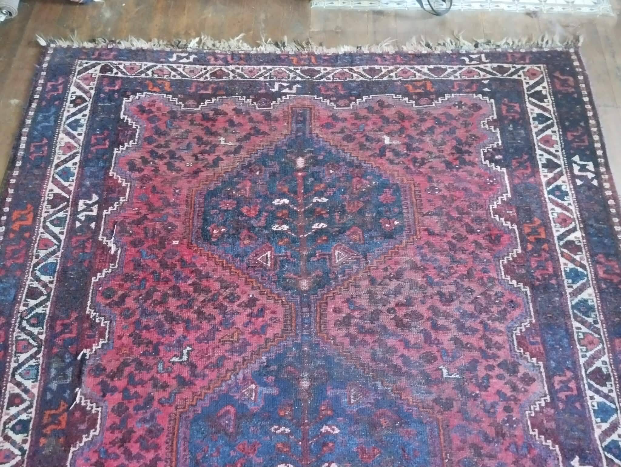 Handmade Qashqai Persian rug 288x207cm