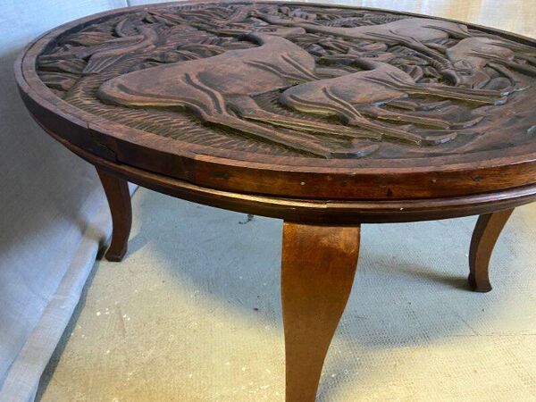 Mobilier d'Art Populaire Table Basse Circulaire Bois Massif Sculpté Années 30/40