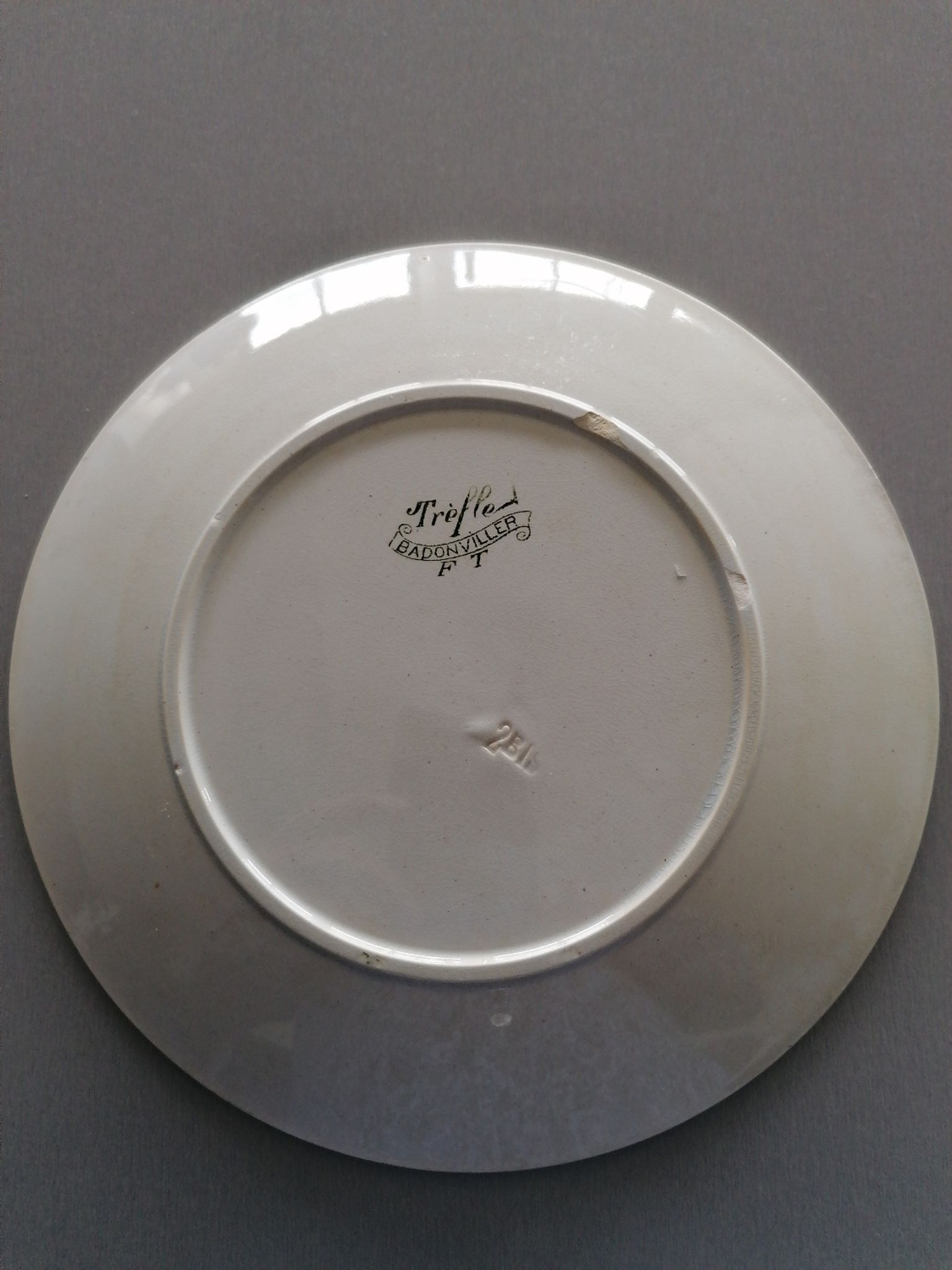 Lot de 12 assiettes trèfle Badonviller ft