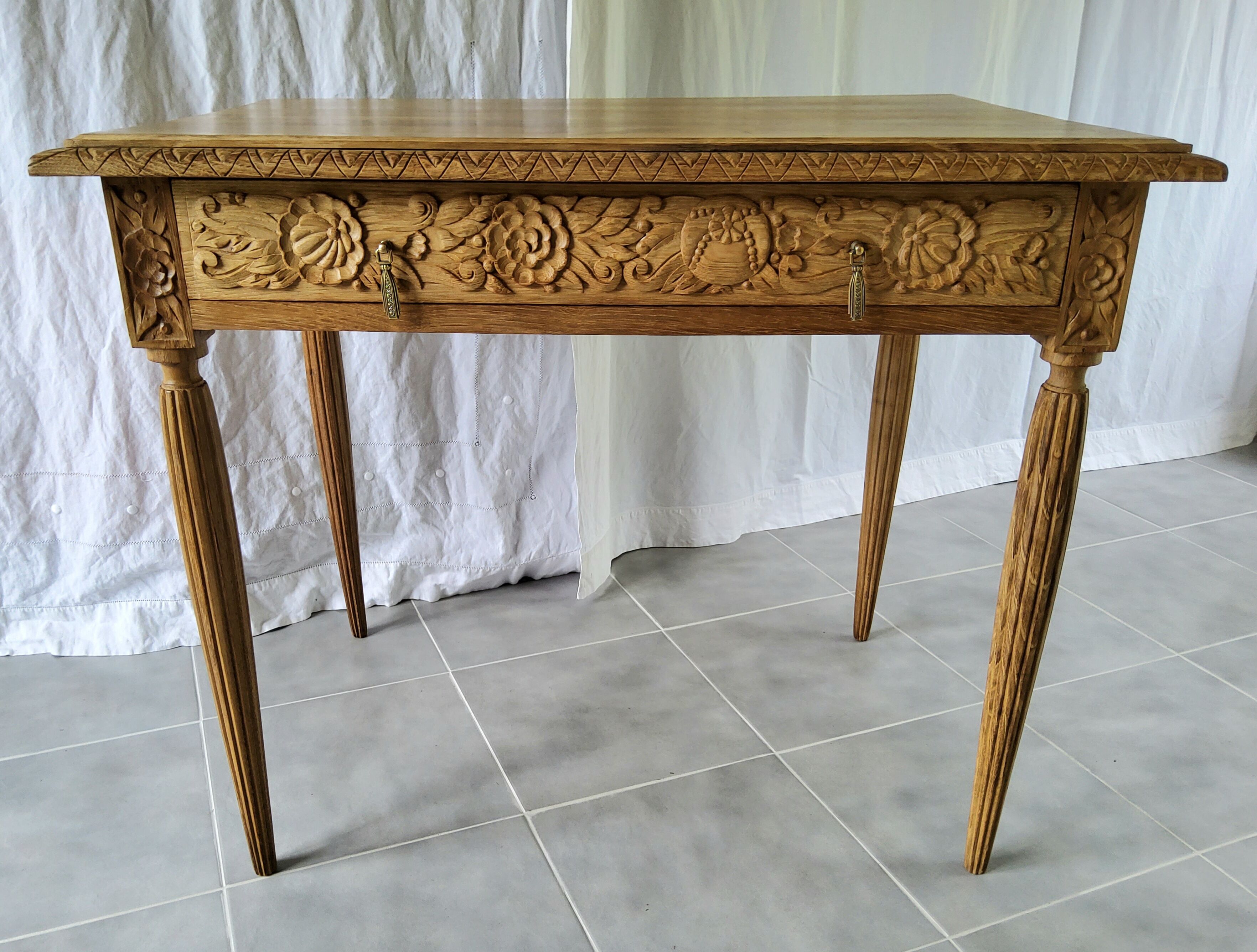 Table or desk