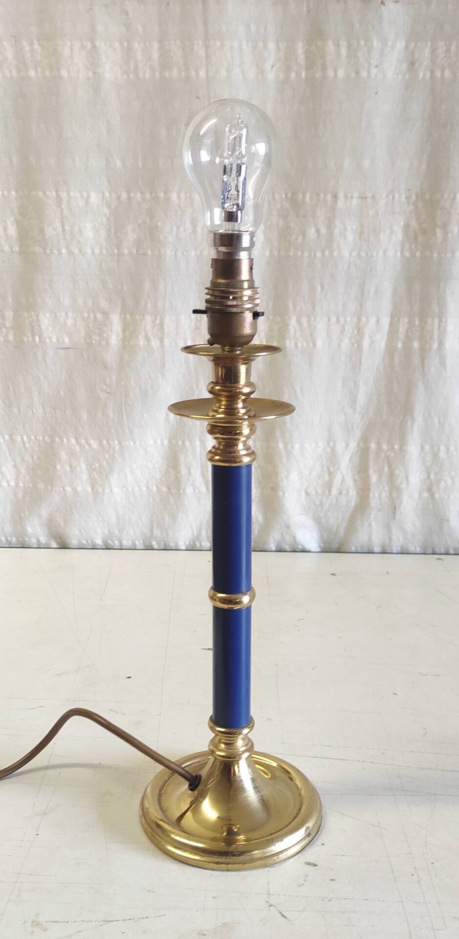 English table lamp base in brass - mid 20th century