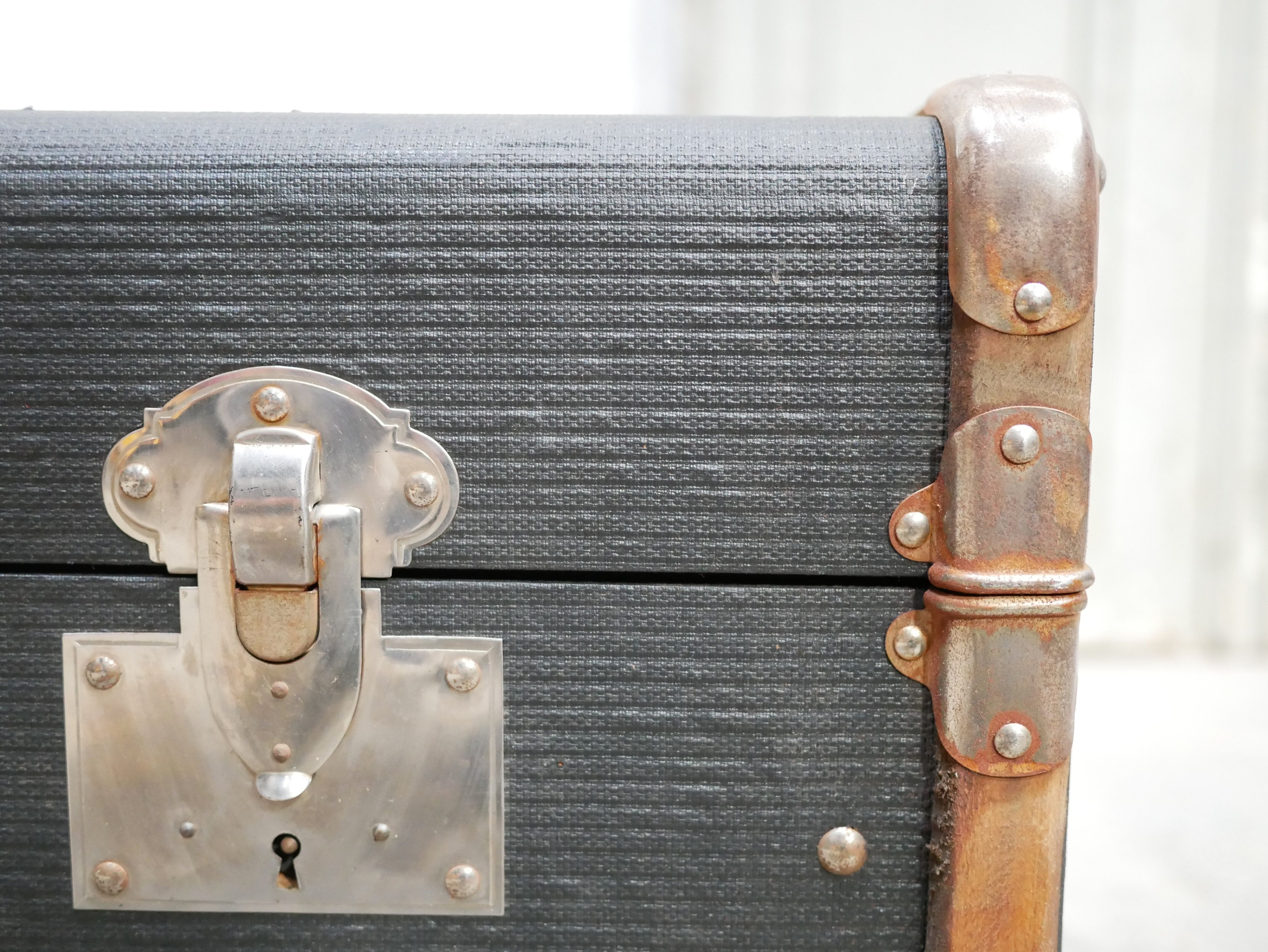 Vintage suitcase storage trunk