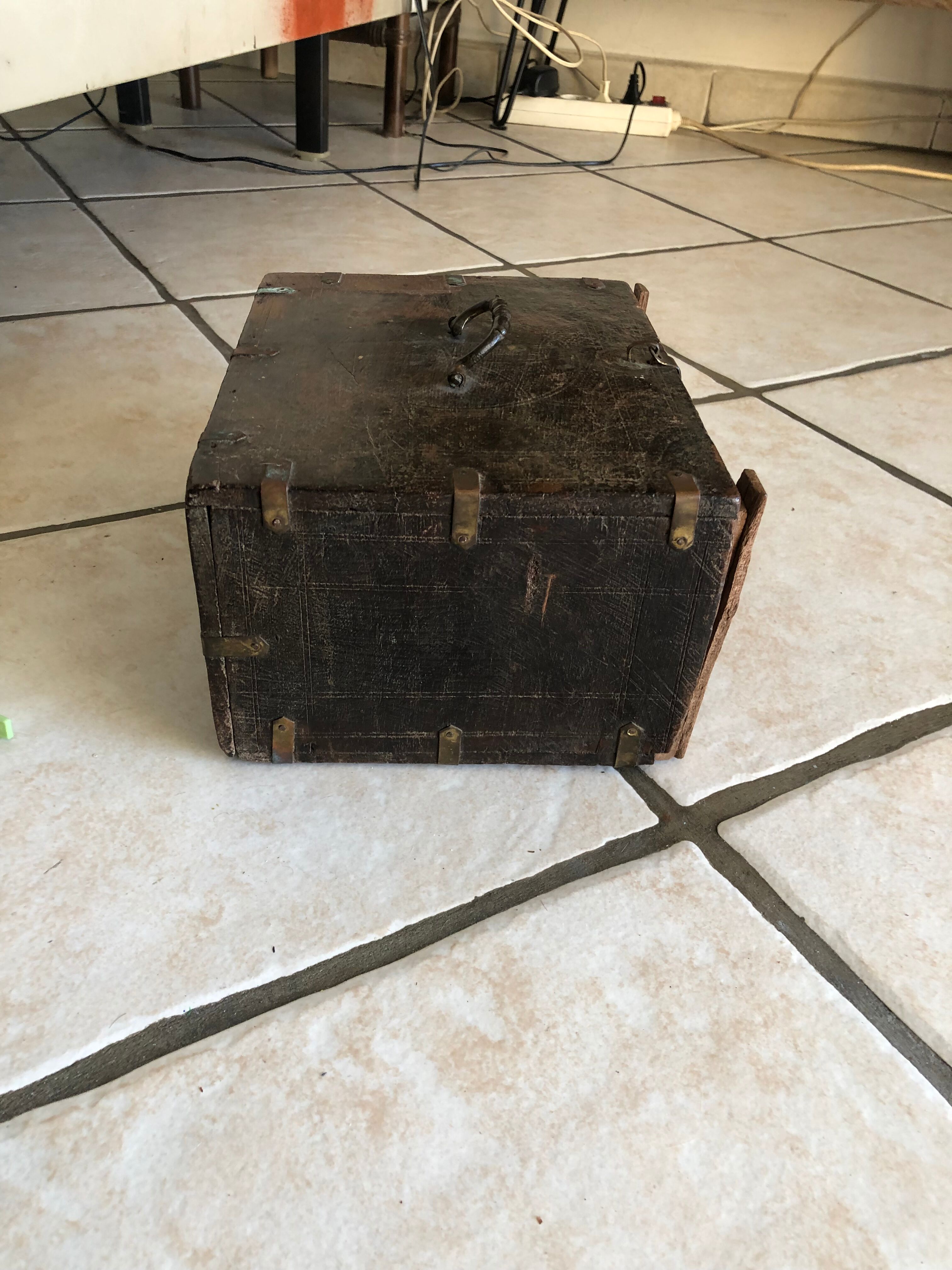 Indian wooden treasure box
