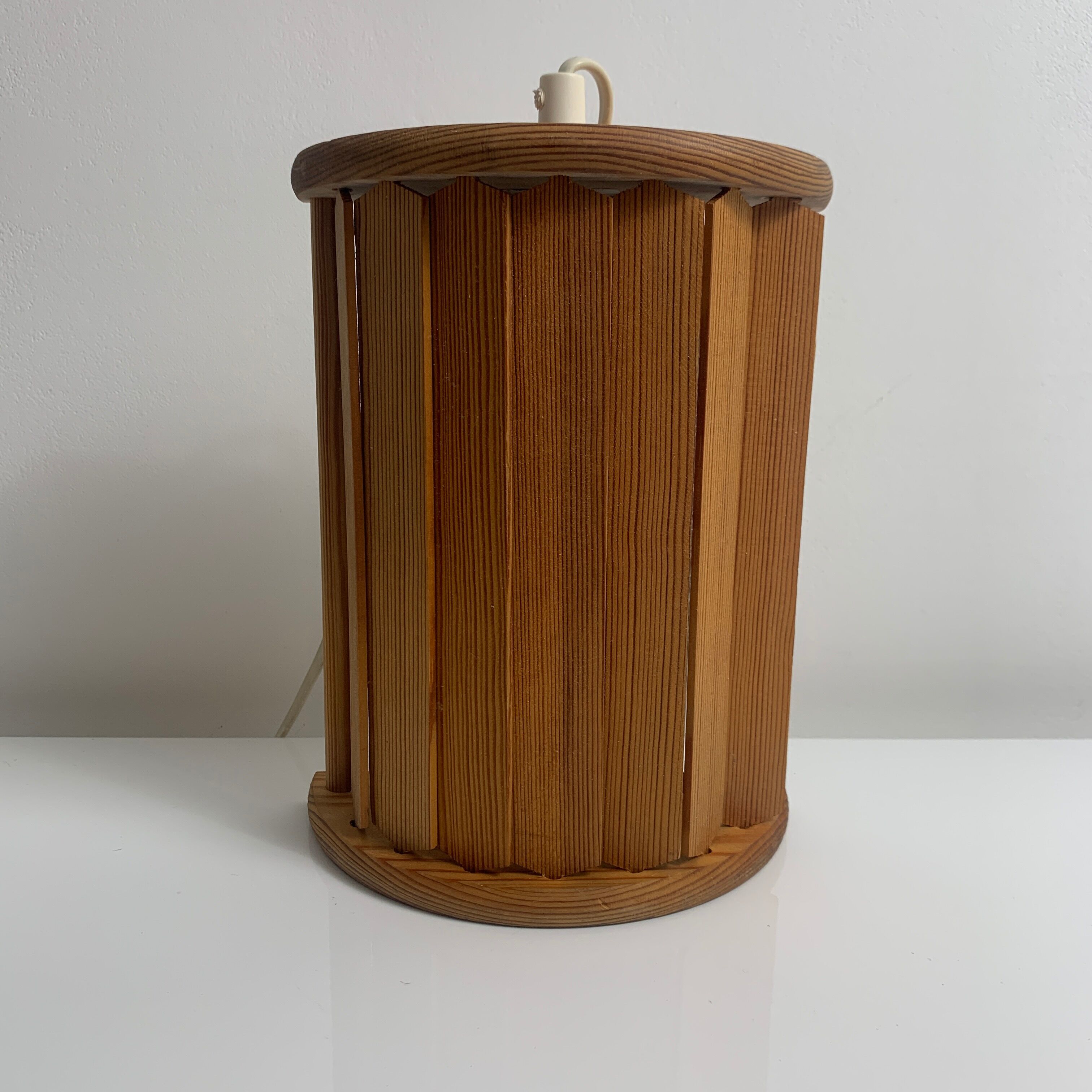 Applique a volets en bois ikea vintage