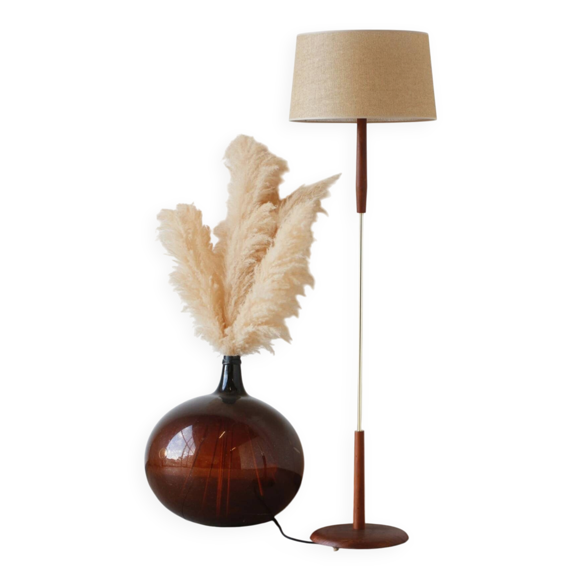 Vintage teak floor lamp from the 60s – renovated & chic design