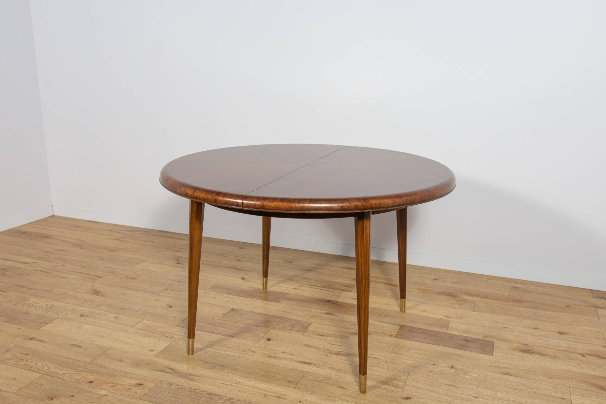 Art Deco Round Extendable Teak Dining Table, France, 1930s