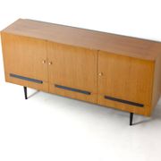 Enfilade moderniste belge en érable, années 1960