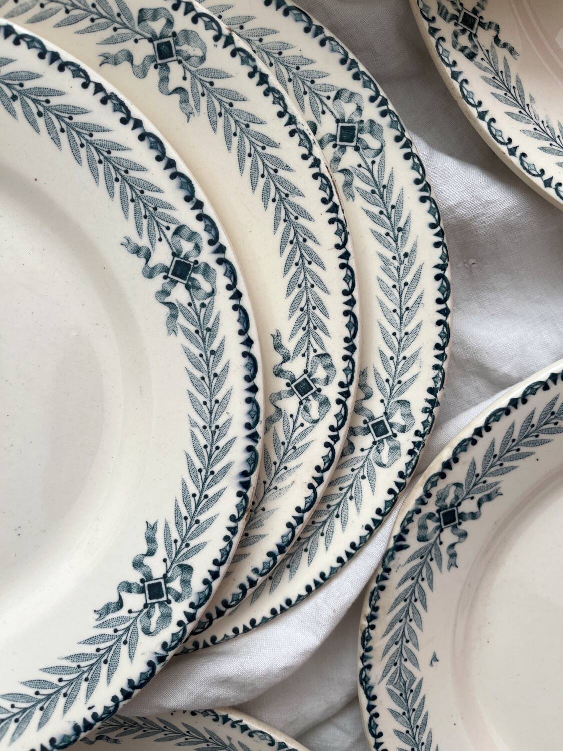 12 "Chinon" ironstone dessert plates from Choisy le Roi