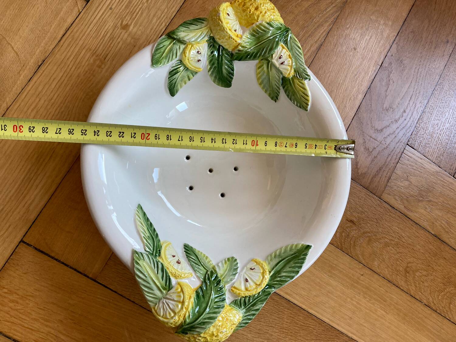 Double lemon slushie fruit bowl Italy