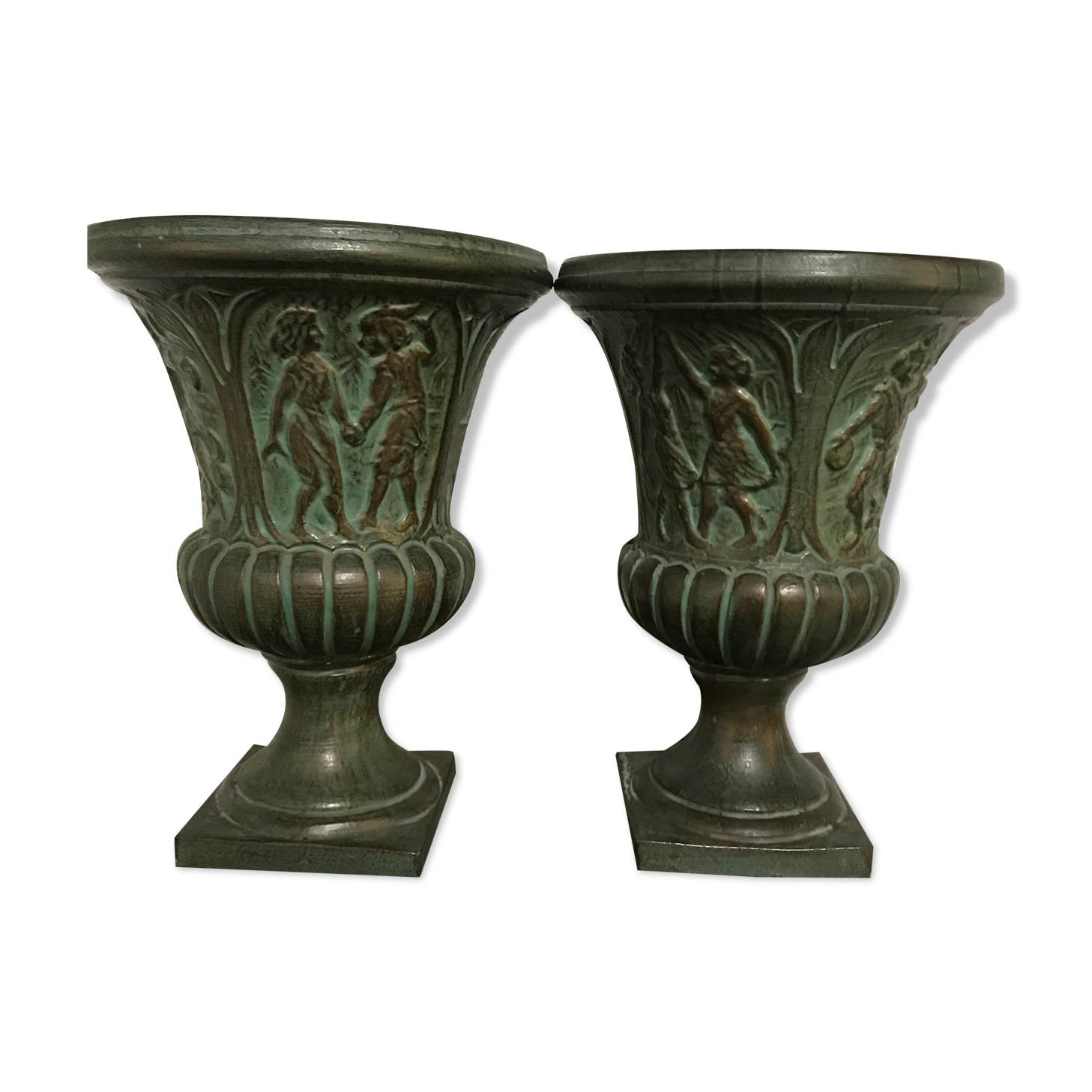 Pair of Medici vases mounted in lamp