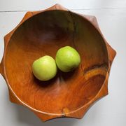 Coupe à fruits en bois biseauté