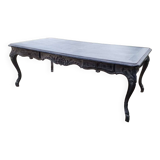 Farm table