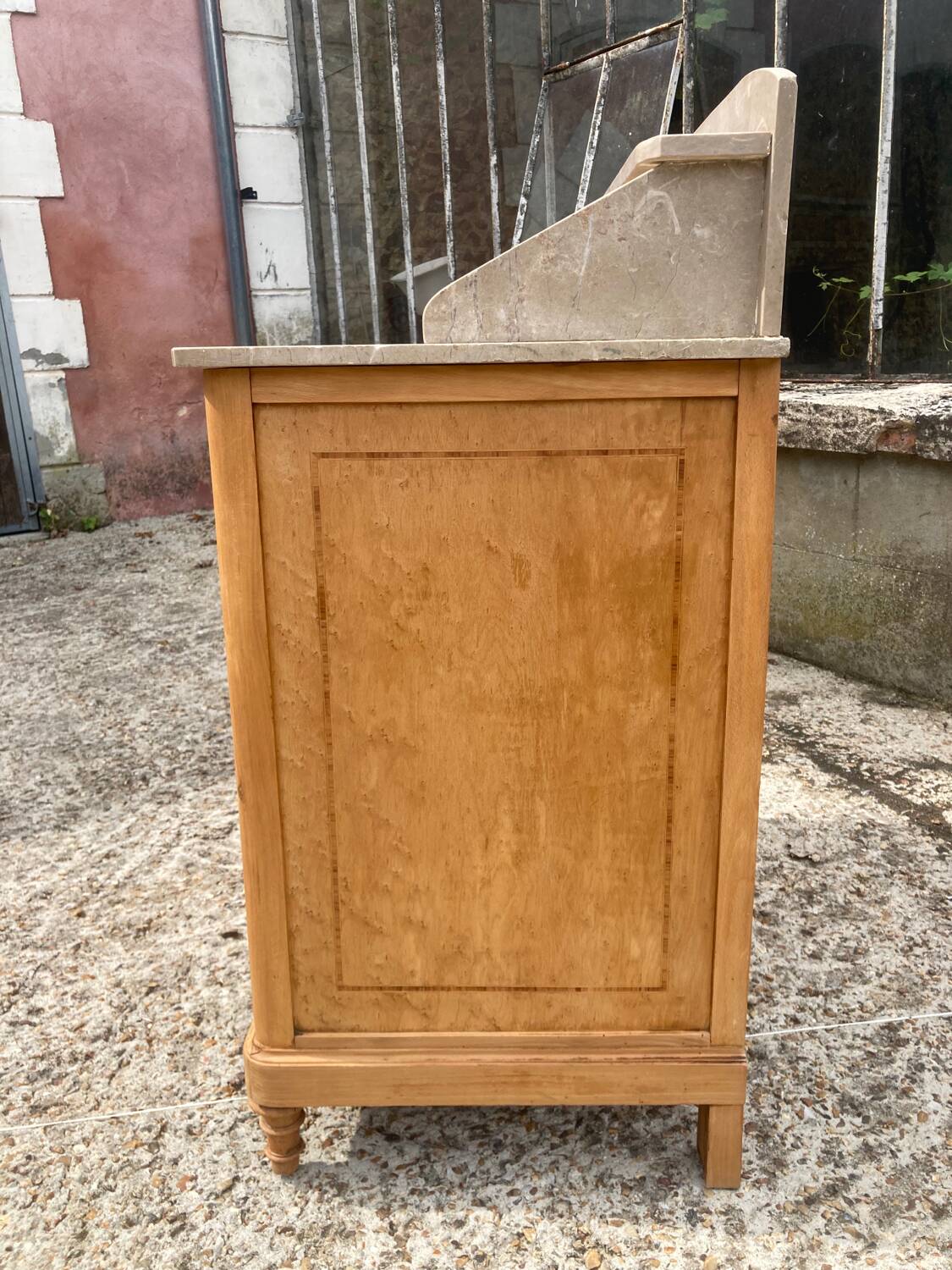 Bathroom furniture/low sideboard
