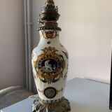 Pied de lampe en faience de gien décor renaissance 1876