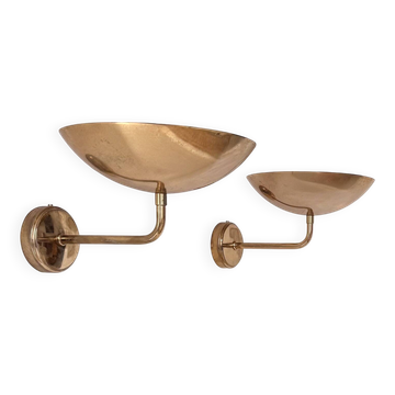 Pair of vintage wall lights, patinated brass, France 1970.