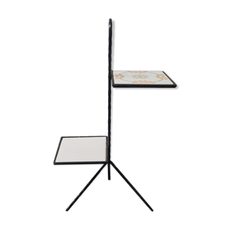 Wrought iron plant holder