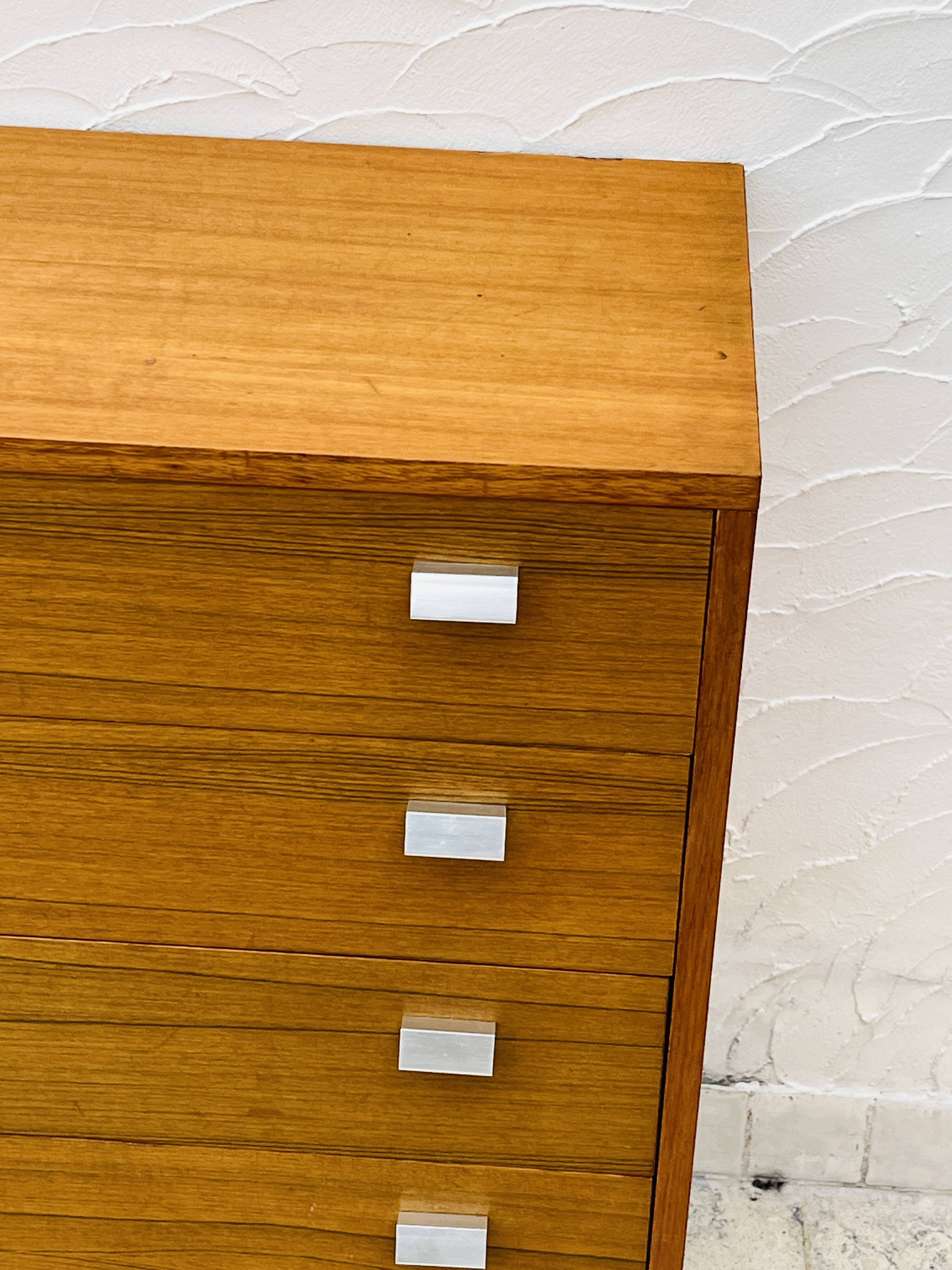 Vintage teak chest of drawers with 4 drawers from the 1960s in G-Plan style.
