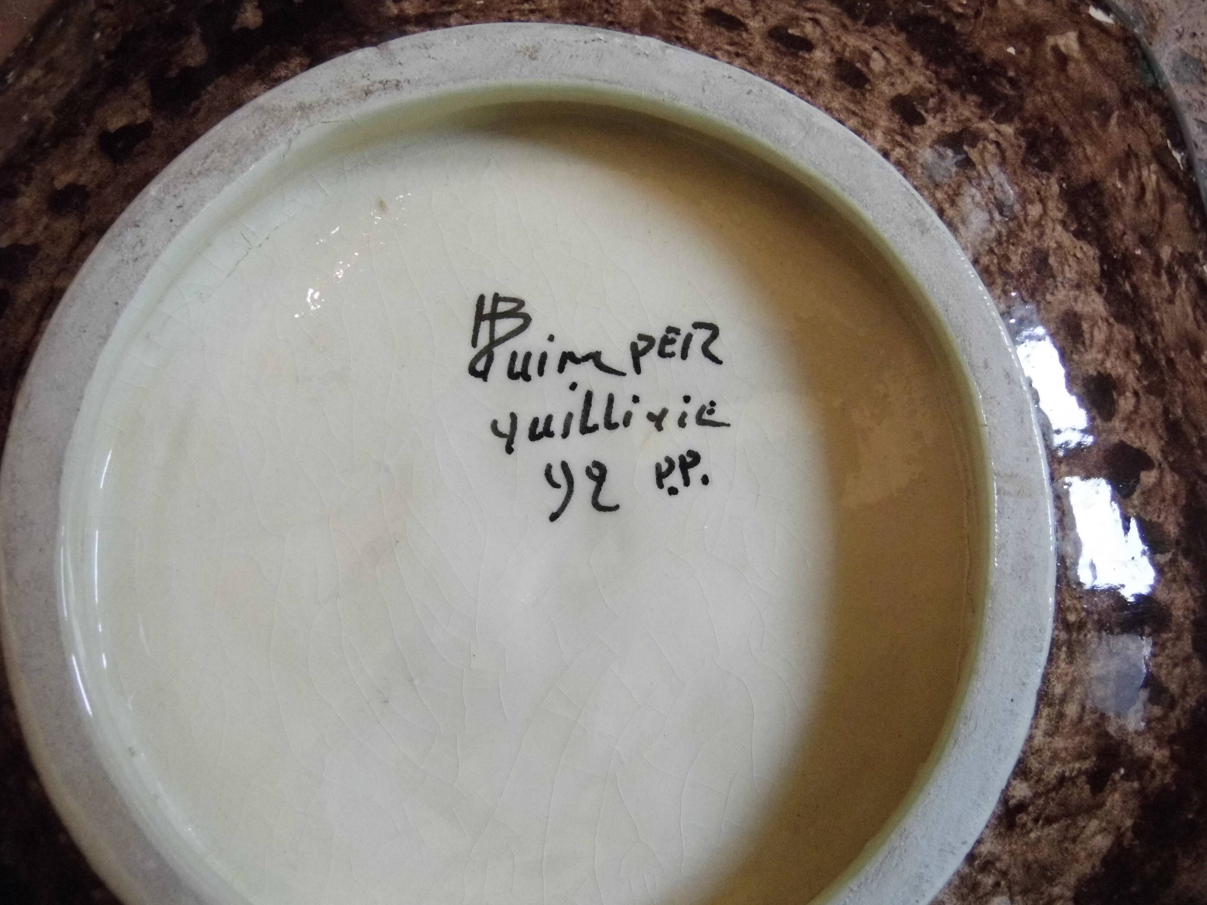 Pair of plates or dishes in Quimper earthenware, HB, René QUILLIVIC