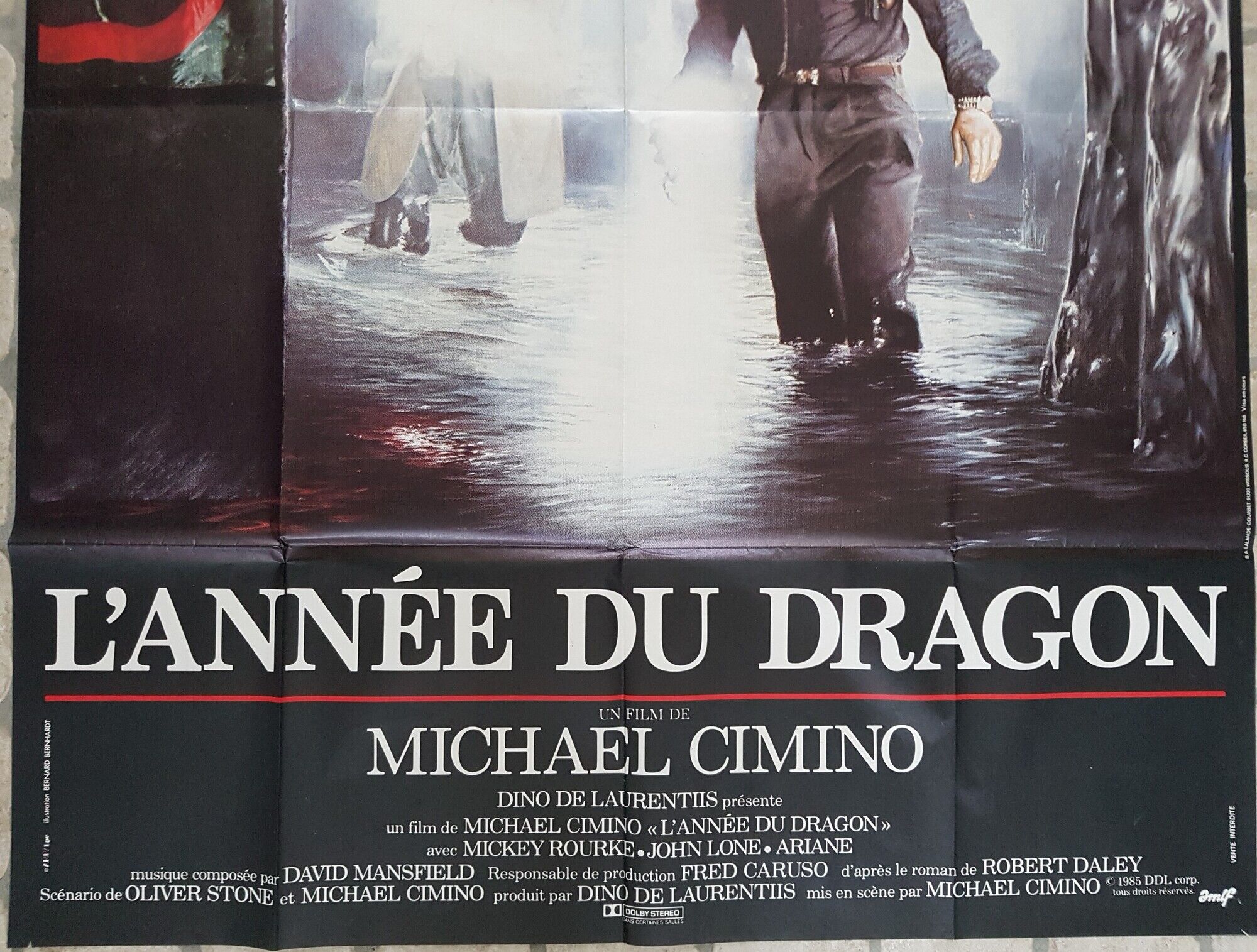 THE YEAR OF THE DRAGON DISPLAYS CINEMA 120X160