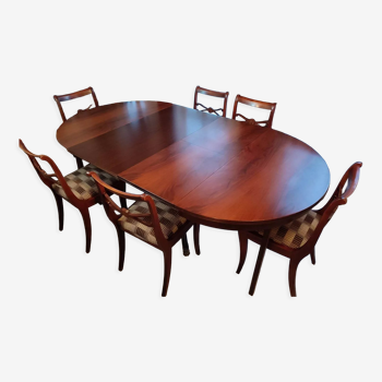 Table et rallonges et chaises Gerbeau acajou bois vintage