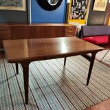 Table a manger en teck , Johannes Andersen pour Uldum