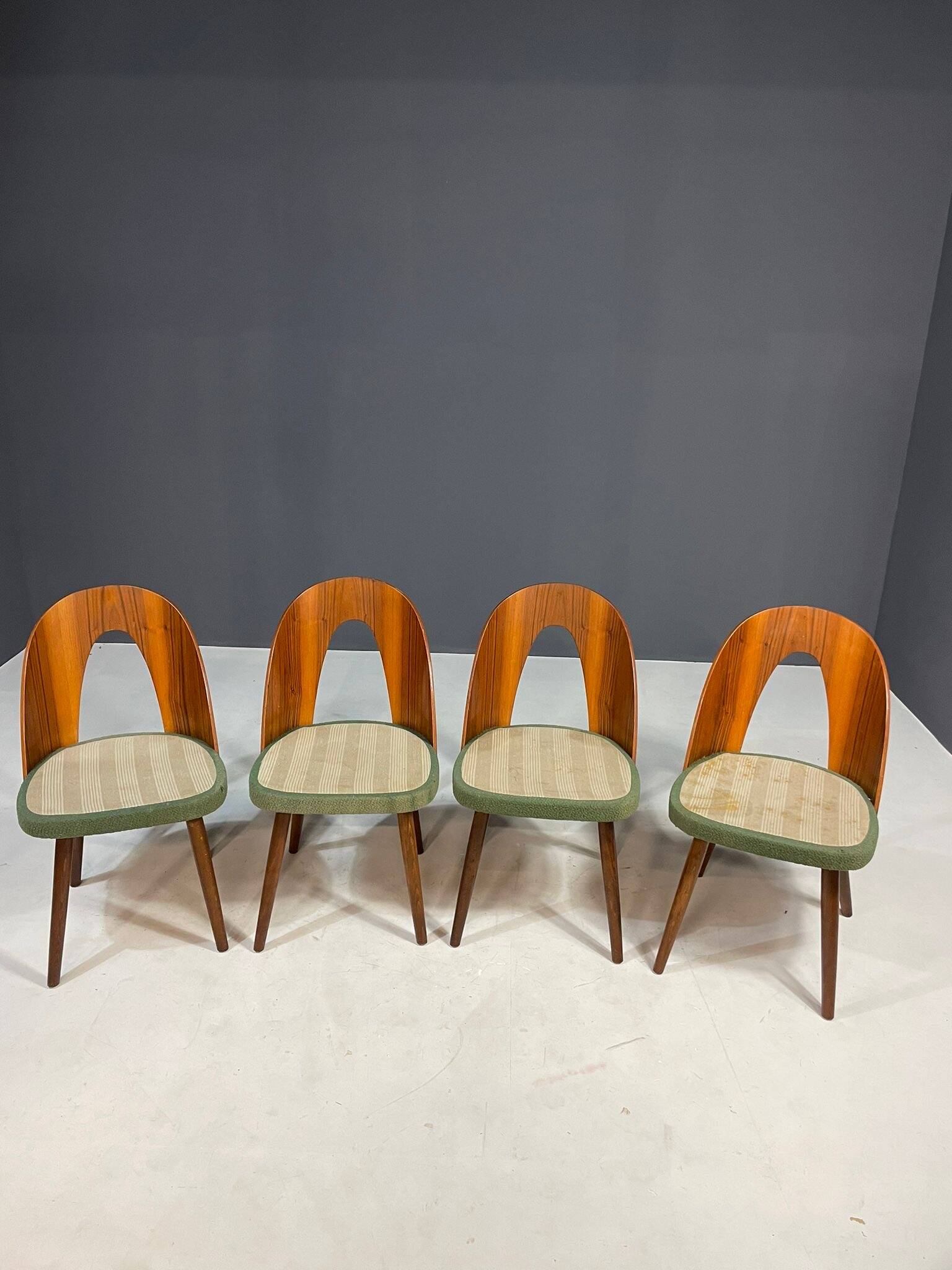 Set of 4 dining chairs by Antonín Šuman, Czechoslovakia, 1960s