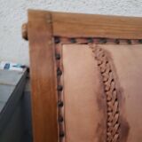 Colonial planter chair