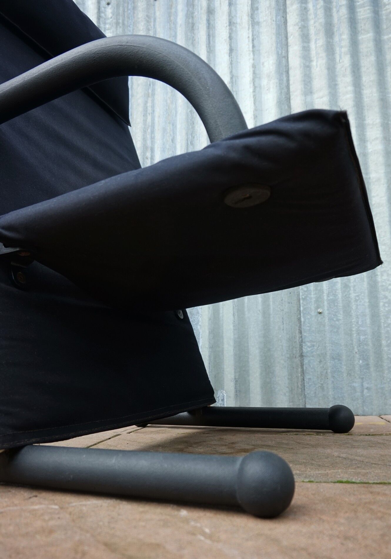 Armchair for arflex burkhard vogtherr 't-line'