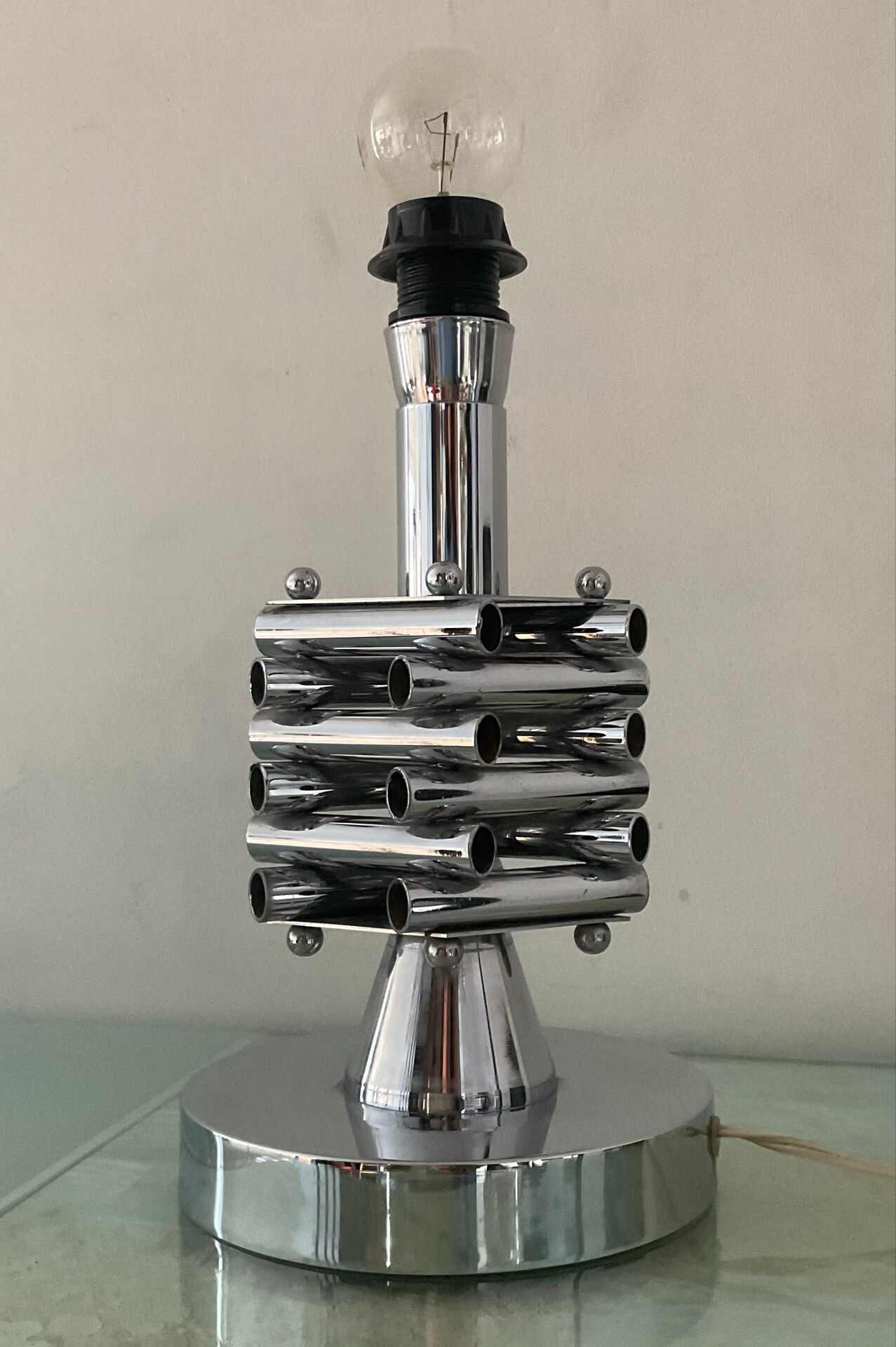 1970s Italian chrome metal lamp base