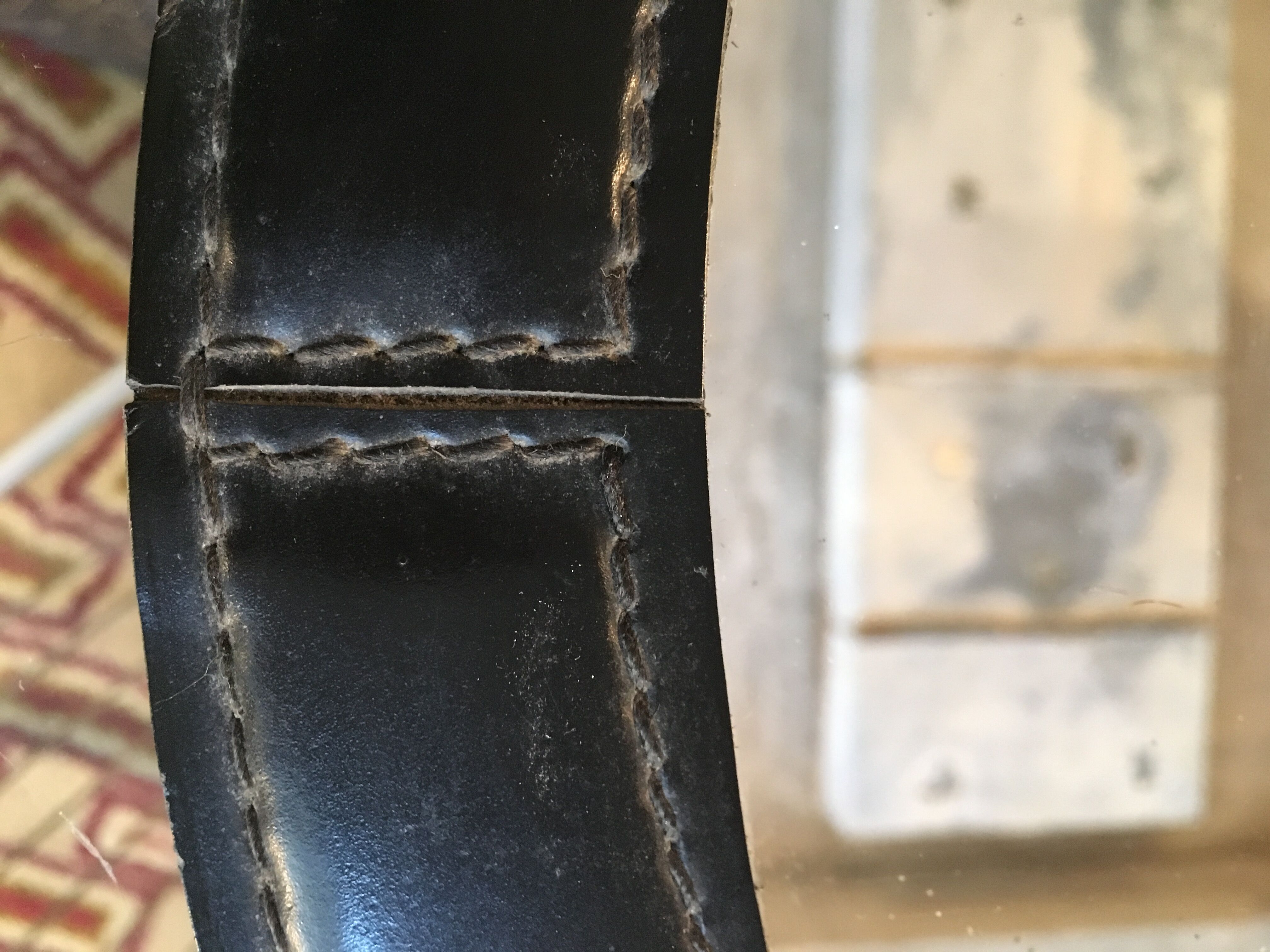 Leather mirror with clip